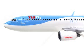 737-800w TUIフライ 新塗装 （スナップインモデル・スタンド仕様・ランディングギアなし） D-ATUM 1/100 ※プラ製 [610254]