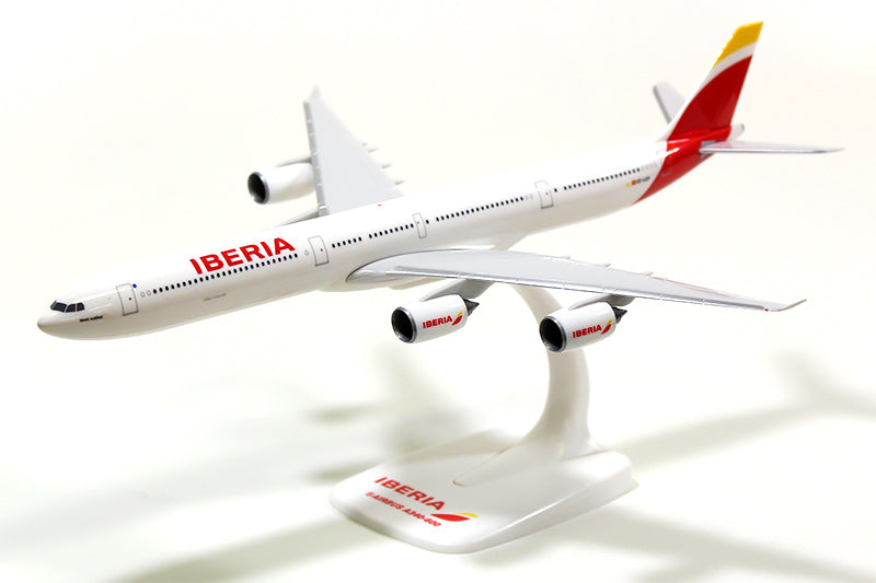 A340-600 西班牙国家航空（卡入式模型，立式，无起落架）EC-LEV 1/250 *塑料 [610278]