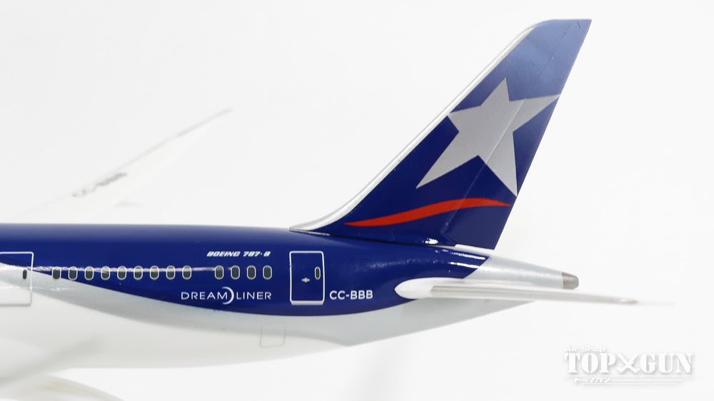 787-8 LAN Airlines CC-BBB (Snap-in model, stand version, no landing gear) 1/200 *Plastic [610292]