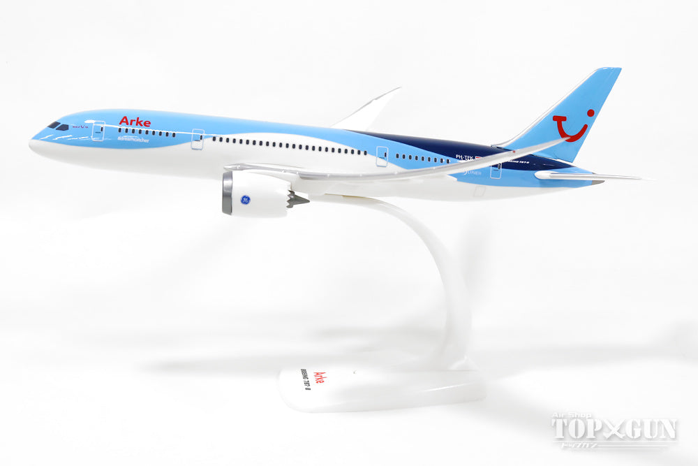 787-8 Arkefly (Netherlands) PH-TFK 1/200 (Snap-in model, stand version, no landing gear) *Plastic [610377]