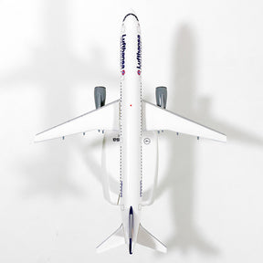 A321 ルフトハンザドイツ航空 特別塗装 「FCバイエルン／ジーガーフリーガー」 D-AIDF 1/200 ※プラ製・車輪なし [610384]