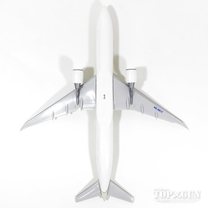 777-300ER Saudi Arabian Airlines (Snap-in model, stand version, no landing gear) HZ-AK17 1/200 *Plastic [610421]