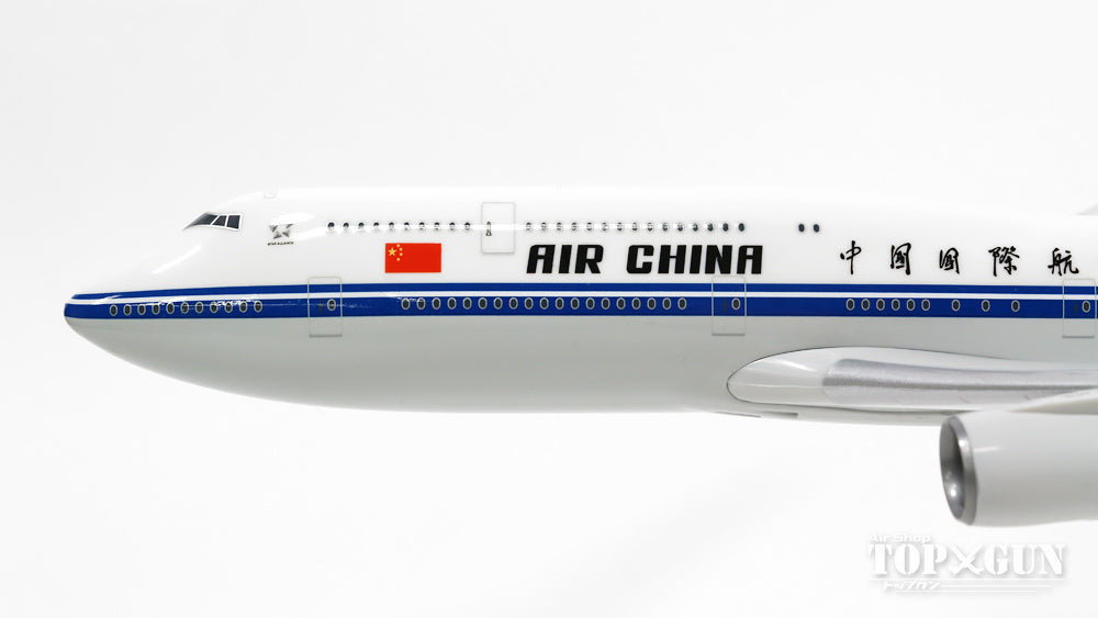 Herpa Wings 747-8i Air China B-2485 (Snap-in model, stand model