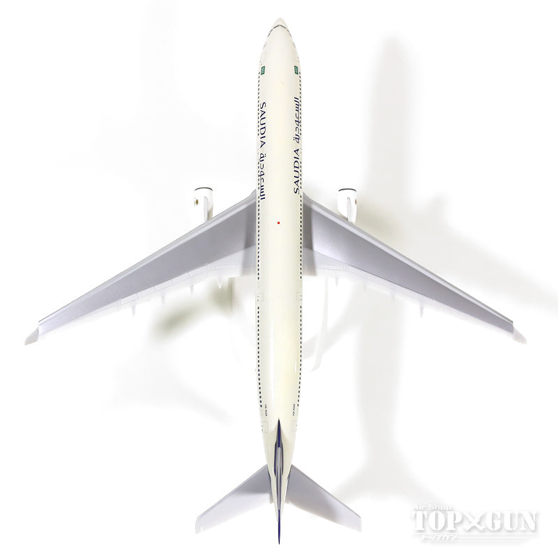 A330-300 Saudi Arabian Airlines HZ-AQA 1/200 (Snap-in model, stand version, no landing gear) *Plastic [610490]