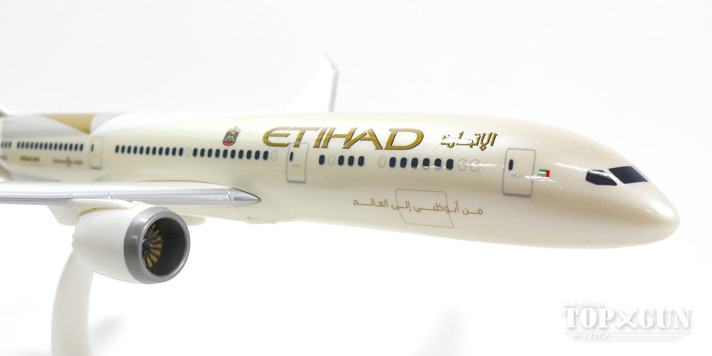 787-9 Etihad Airways (Snap-in model, stand version, no landing gear) A6-BLA 1/200 *Plastic [610636]