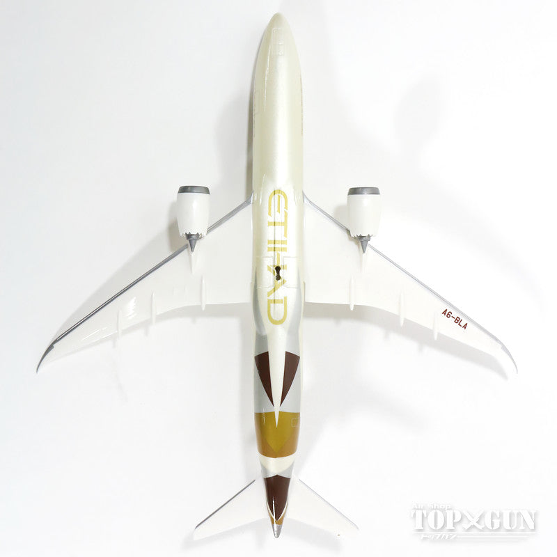 787-9 Etihad Airways (Snap-in model, stand version, no landing gear) A6-BLA 1/200 *Plastic [610636]