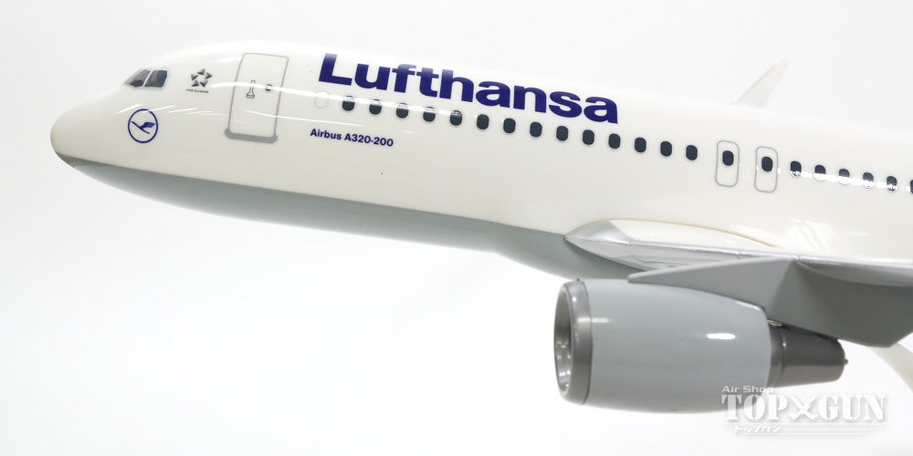 A320SL Lufthansa (Snap-in model, stand version, no landing gear) D-AIUC 1/100 *Plastic [610681]