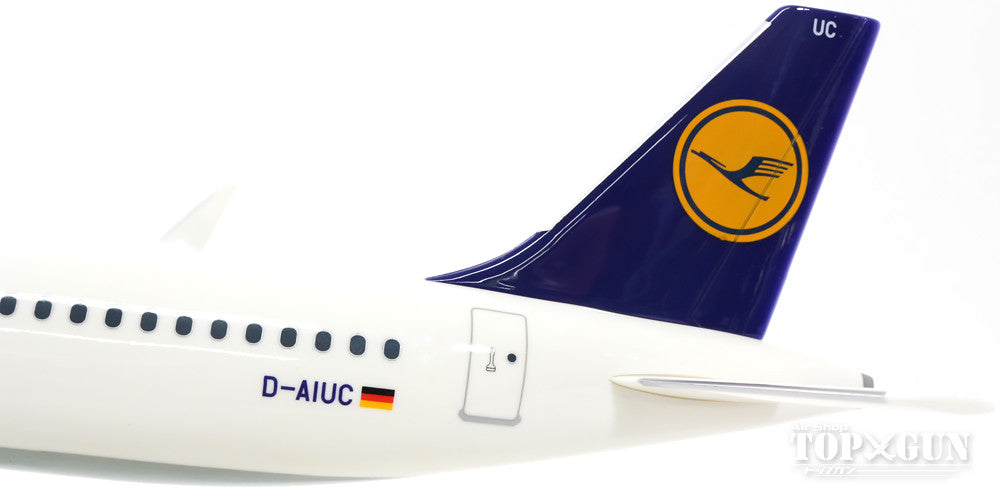 A320SL Lufthansa (Snap-in model, stand version, no landing gear) D-AIUC 1/100 *Plastic [610681]