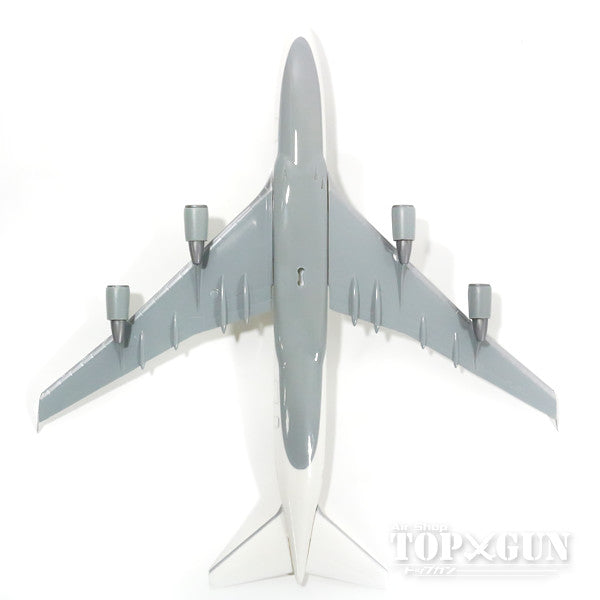 747-400 Lufthansa Special Paint "FC Bayern Munich / China Tour 2015" (Snap-in model, no gear, stand only) D-ABVU "Bayern" 1/250 *Plastic [610827]