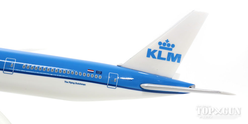 777-300ER KLM Royal Dutch Airlines (Snap-in model, stand version, no landing gear) 1/200 *Plastic [610872]