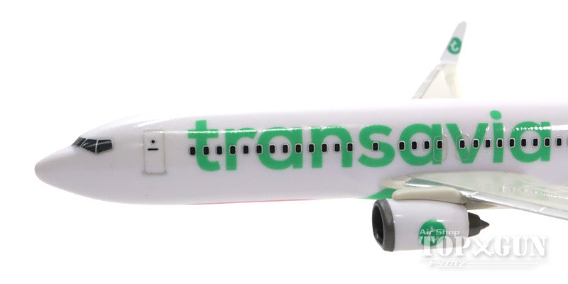 737-800w Transavia Airlines new paint (snap-in model, no gear, stand only) 1/200 *Plastic [611046]