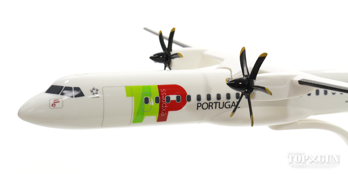 ATR-72-600 TAP Express (Snap-in model, stand specification, no landing gear) CS-DJA 1/100 *Plastic [611206]