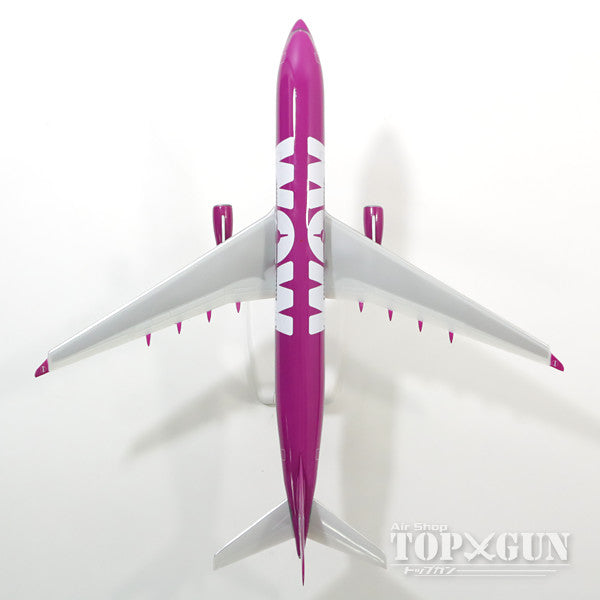 A330-300 WOW Air TF-GAY (Snap-in model, stand version, no landing gear) 1/200 *Plastic [611282]