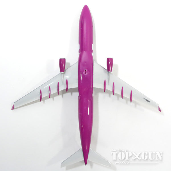 A330-300 WOW Air TF-GAY (Snap-in model, stand version, no landing gear) 1/200 *Plastic [611282]