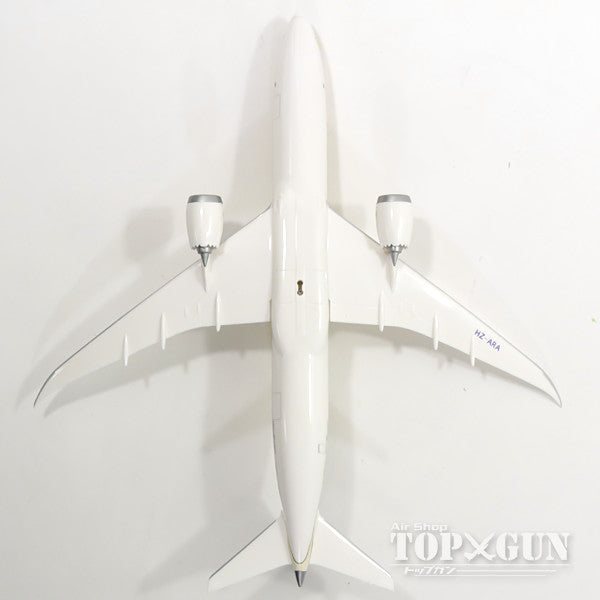 787-9 サウジアラビア航空 （スナップインモデル・ギアなし・スタンド専用） HZ-ARA 1/200 ※プラ製 [611398]