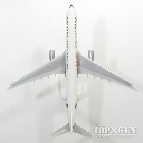 A330-300 TAP Portugal special paint "60s retro" CS-TOV (Snap-in model, no gear, stand only) 1/200 *Plastic [611701]