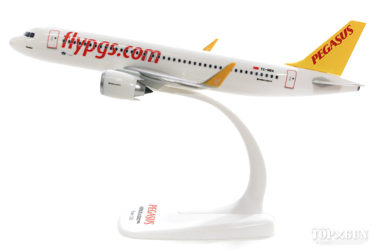 A320neo Pegasus Airlines TC-NBA (Snap-in model, stand version, no landing gear) 1/200 *Plastic [612029]