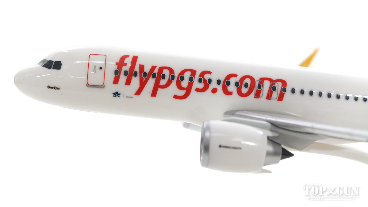 A320neo Pegasus Airlines TC-NBA (Snap-in model, stand version, no landing gear) 1/200 *Plastic [612029]