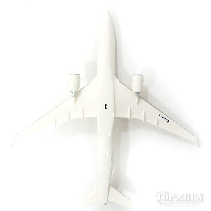 A350-900 Air France F-HTYA (Snap-in model, stand version, no landing gear) 1/200 *Plastic [612470]