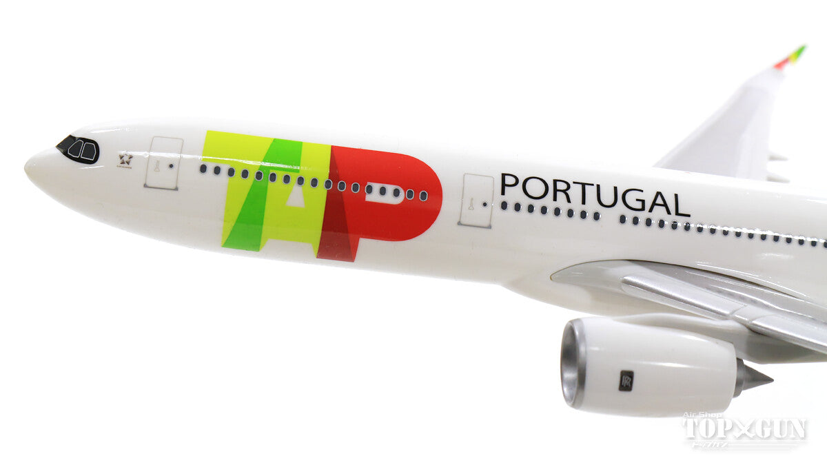 A330-900neo TAP Air Portugal "100th Aircraft" CS-TUI (Snap-in model, stand version, no landing gear) 1/200 *Plastic [612494]