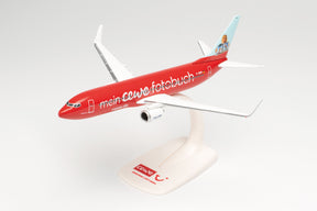 737-800ｗ TUIフライ 特別塗装 「Cewe Fotobuch」 （スナップインモデル・スタンド仕様・ランディングギアなし） D-ABMV 1/200 [613538]