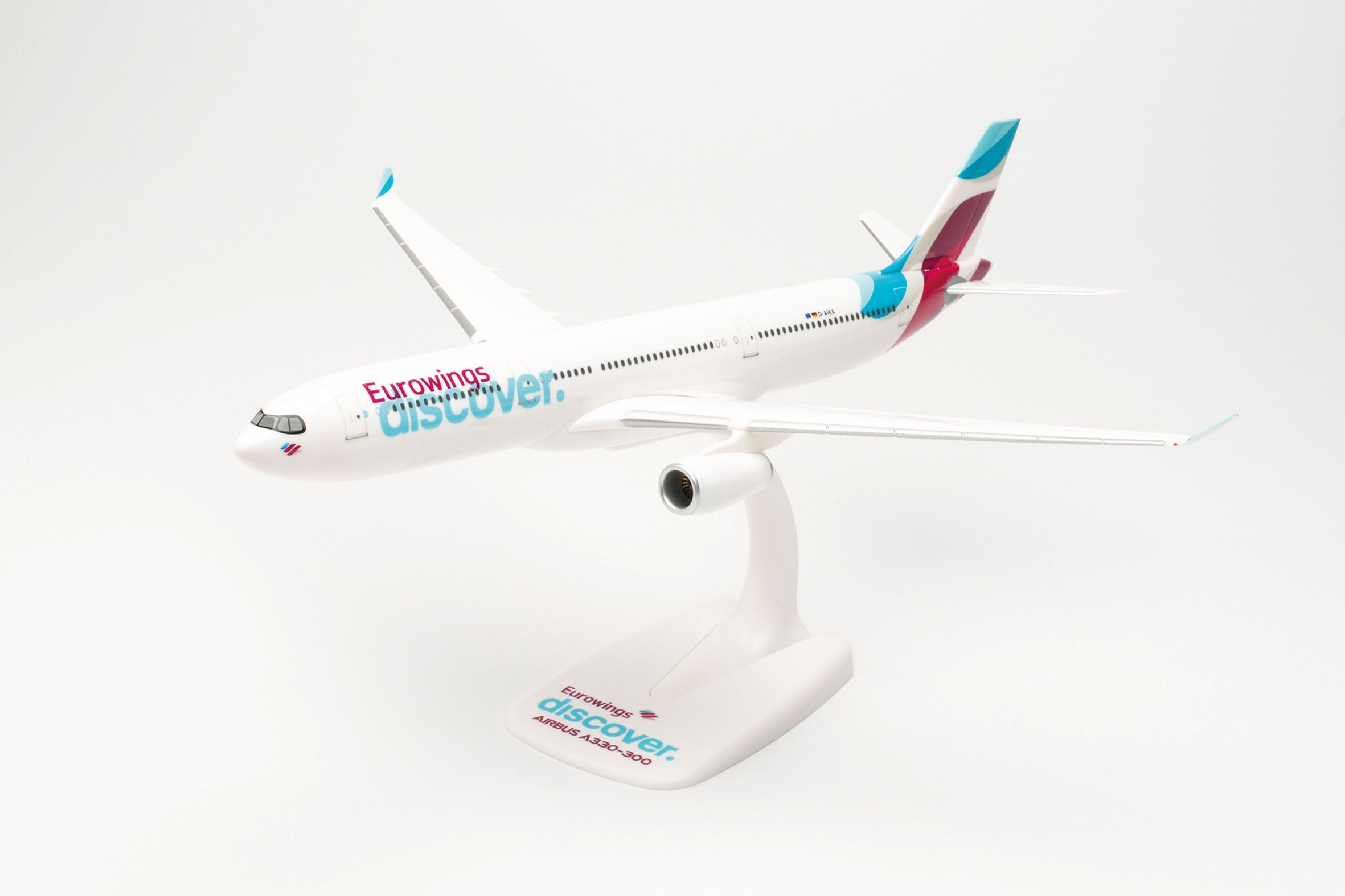 A330-300 Eurowings Discover (Snap-in model, stand version, no landing gear) D-AFYR 1/200 [613668]