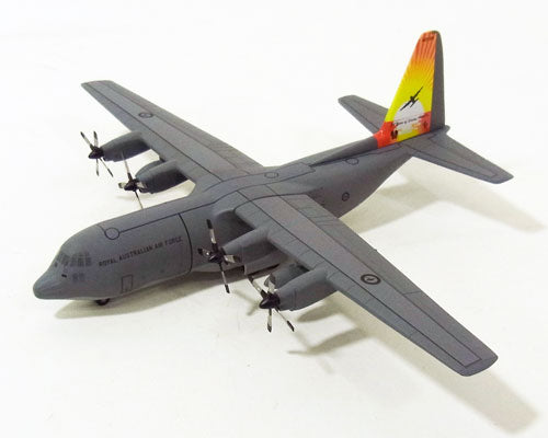 C-130H オーストラリア空軍 第37飛行隊 特別塗装 「C-130引退記念」 リッチモンド基地 12年 A97-005 1/200 [7396]