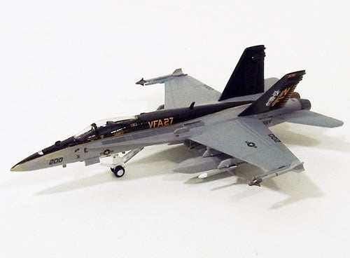 F/A-18C アメリカ海軍 第27戦闘攻撃飛行隊「ロイヤルメイセス」航空団司令（CAG）機 99年 NF200 1/200 [7891]