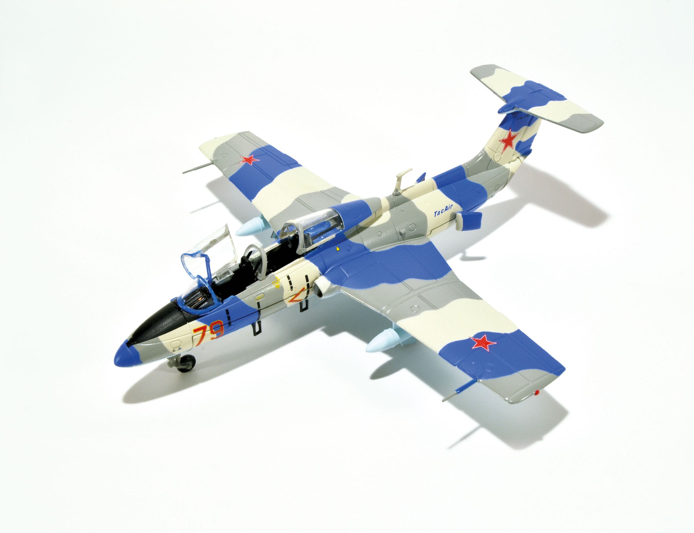 [Pre-order item] L-29 Delphin Tactical Air Support (USA) Reno-Stead Airfield 2009 N179EP 1/72 [82MLCZ7218]