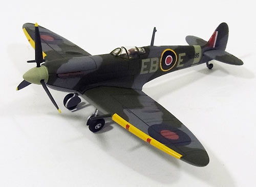 [Pre-order item] Spitfire Mk.Vb, No. 41 Squadron, Royal Air Force, Lieutenant Bram van der Stock (Dutch), "50th Anniversary of the Great Escape", April 1942, BL595 1/72 [AA31934A]