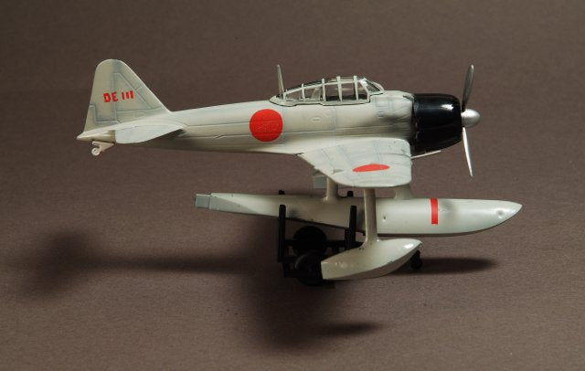 Nakajima A6M2-N Type 2 Seaplane Fighter, Imperial Navy, Solomon Islands, DEIII 1/72 [APF0003]