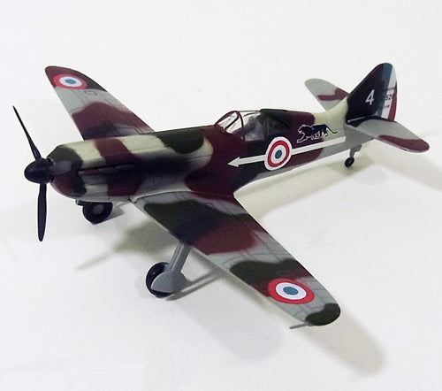 Dewoitine D.520 French Air Force II Air Wing 7th Squadron 1/72 [APF0016]