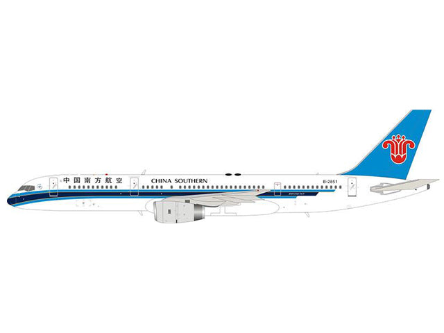 【予約商品】757-200 中国南方航空 2000年-2010年代 B-2851 1/200 [AV2056]