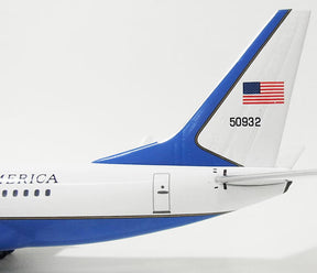 C-40C （737-700BBJ） アメリカ空軍 #05-0932 1/200 [AV27370514]