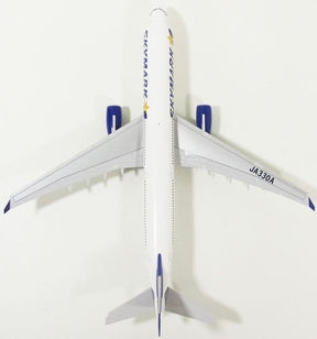 A330-300 スカイマーク JA330A 1/200 ※プラ製 [BC2001]