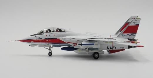 F-14D グラマン スーパートムキャット No. 157986 1/72 [CA721411]