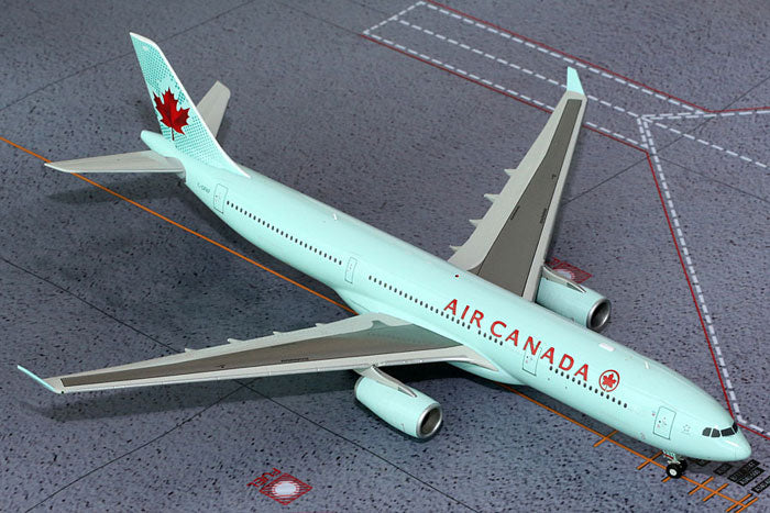 A330-300 エア・カナダ C-GFAF 1/200 ※金属製 [G2ACA366]