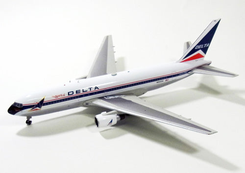 767-200 Delta Airlines 1980s N102DA "Spirit of Delta" 1/200 [G2DAL137]