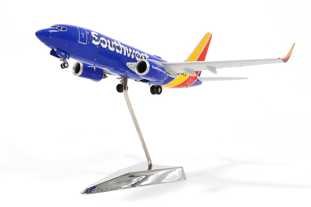 B737-700　1/200　航空機模型 サウスウェスト航空 Gemini200 737-700w サウスウエスト航空 新塗装 N708SW 1/200