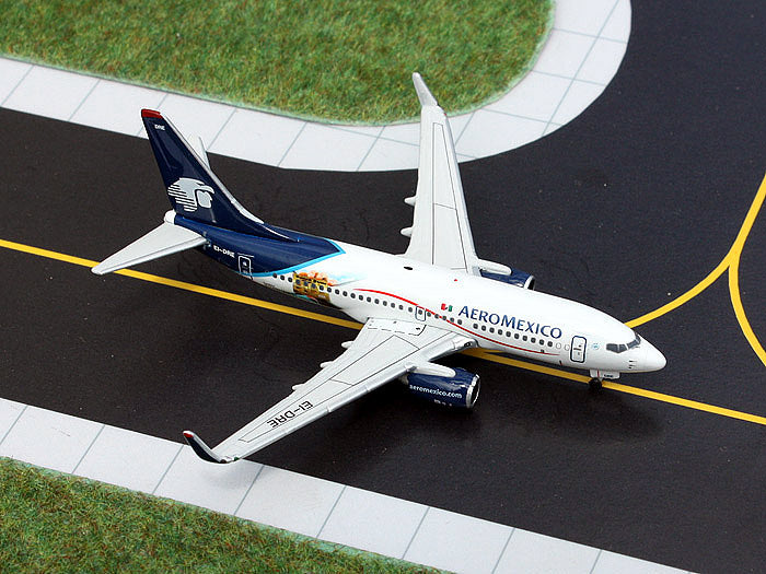 737-700w Aeromexico special paint "Avengers" EI-DRE 1/400 [GJAMX1310]