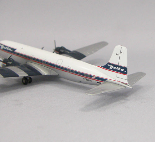 DC-6B デルタ航空 50年代 N1904M 1/400 [GJDAL973]