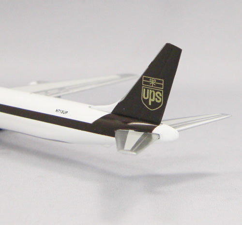 DC-8-71F (cargo type) UPS United Parcel Service (USA) 1990s N713UP 1/400 [GJUPS1052]