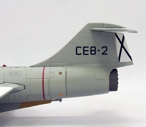 TF-104G（複座型） スペイン空軍 60年代 #104-22 1/72 [HA1056]