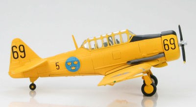 Sk.16 Harvard (T-6 Texan) Swedish Air Force Flight Training School F5 1/72 [HA1517]