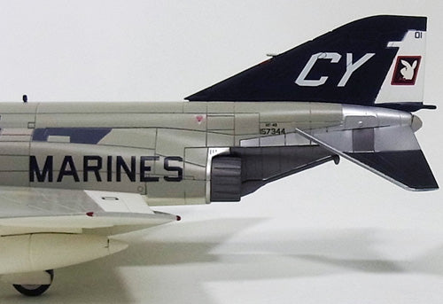 RF-4B (reconnaissance type) USMC 2nd Marine Composite Reconnaissance Squadron "Playboys" Cherry Point Air Base, North Carolina 1975 CY-1 1/72 [HA1956]