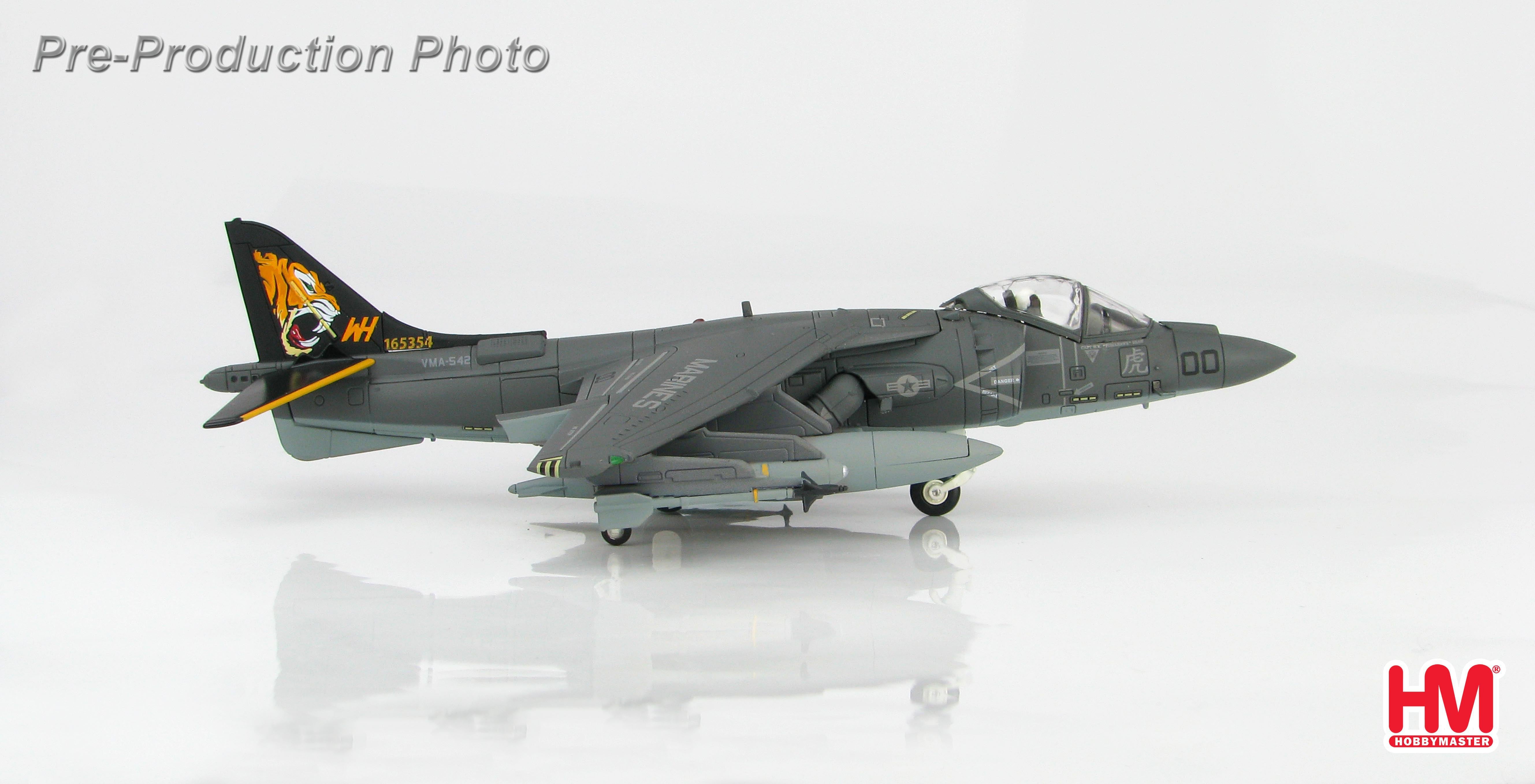 AV-8B Harrier II+ USMC 542nd Marine Attack Squadron "Tigers" Special Paint 2016 #165354 1/72 [HA2621]