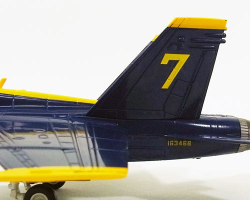 ミニカー　1/72 F/A-18D ホーネット ”ブルーエンジェルス7号機” [HA3521] F/A-18D ホーネット `ブルーエンジェルス7号機` (完成品飛行機