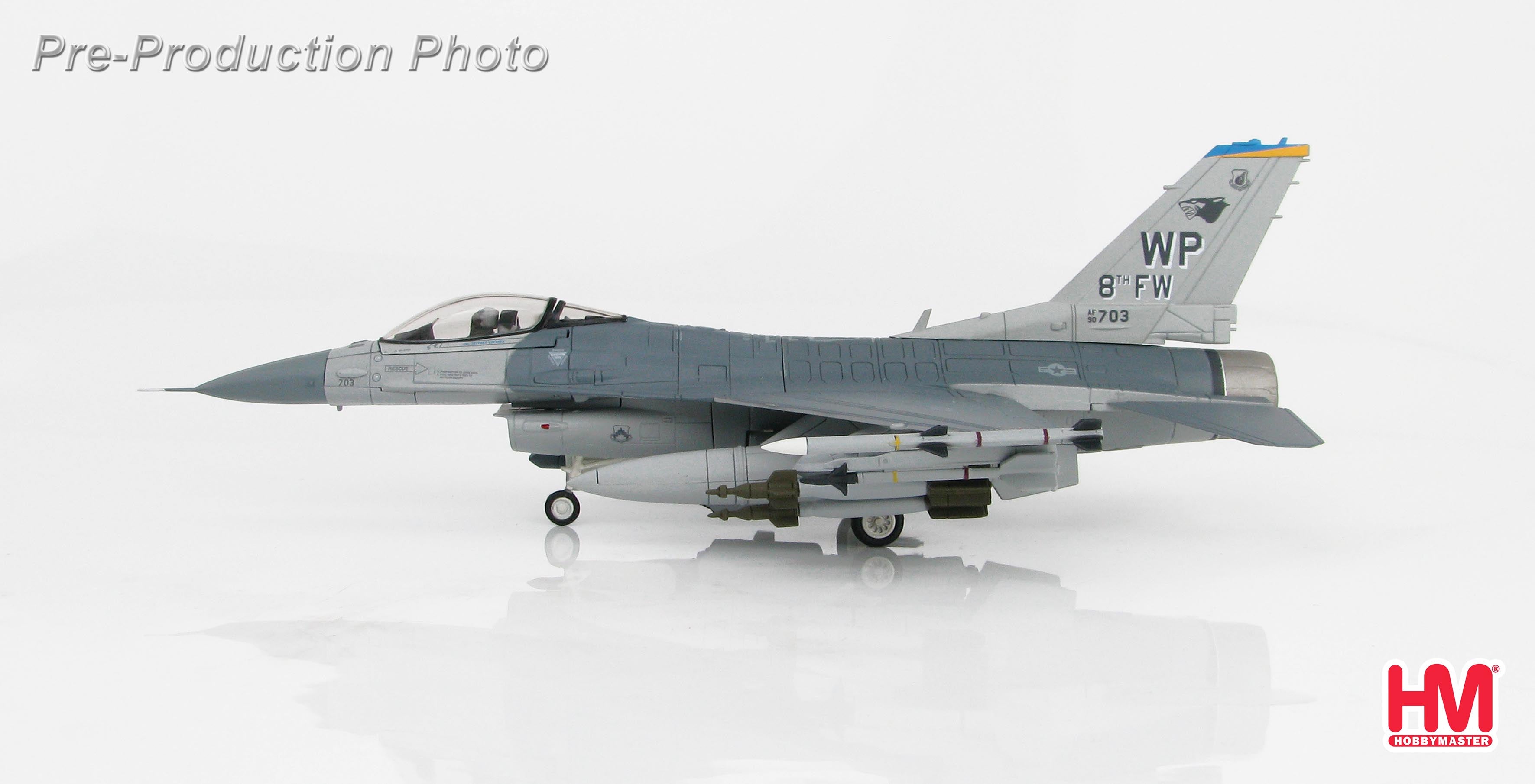 F-16CG (Block 40H) US Air Force 8th Fighter Wing 35th Fighter Squadron "Pantons" Wing Commander, Gunsan Air Base #90-0703 1/72 [HA3846]