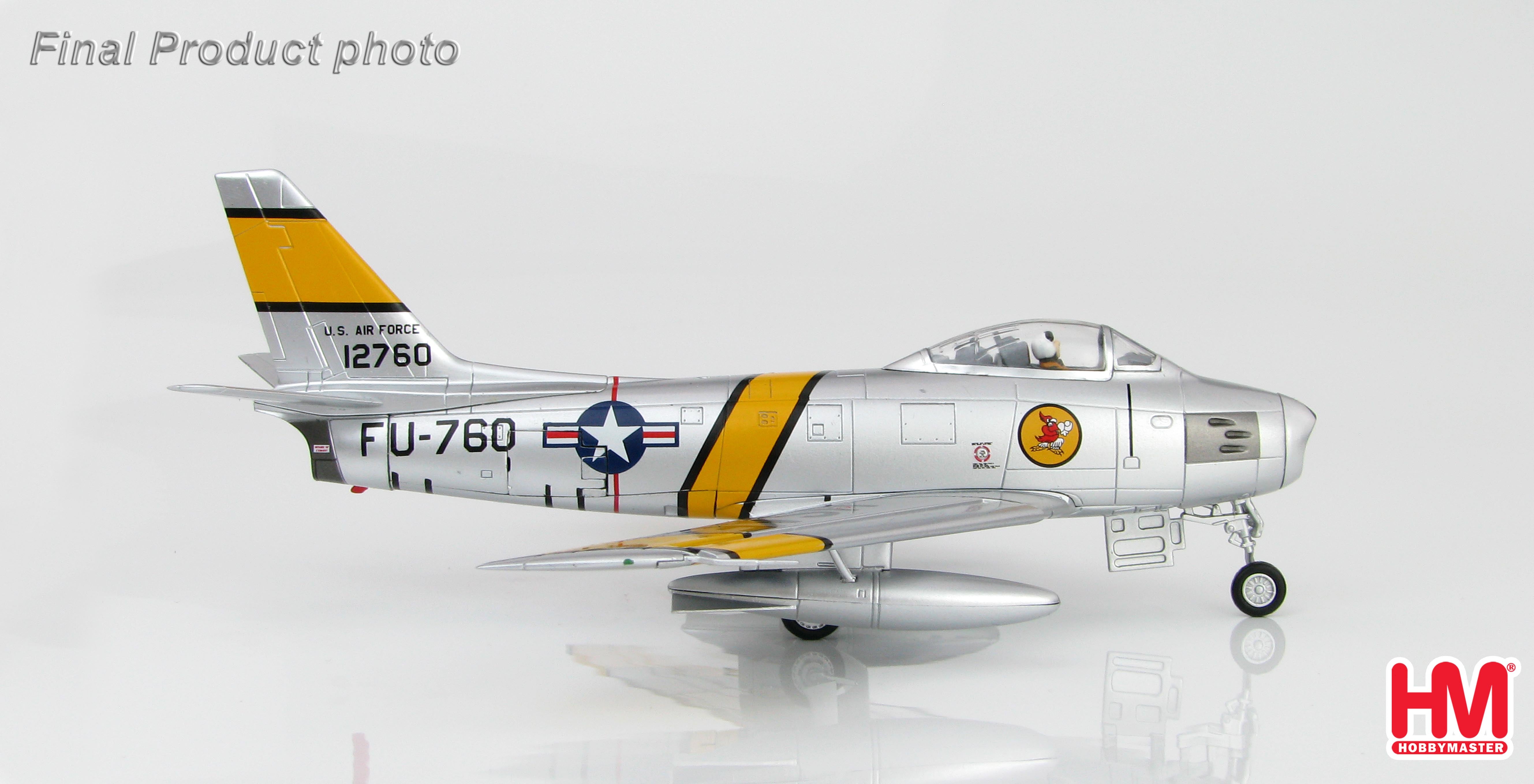 F-86E US Air Force 4th Fighter Interceptor Group 334th Fighter Interceptor Squadron Lt. Charles Cleveland's aircraft "Chris Craft" Gimpo Air Base Korean War 1952 #12760/FU-760 1/72 *Crew sign stand included [HA4314A]