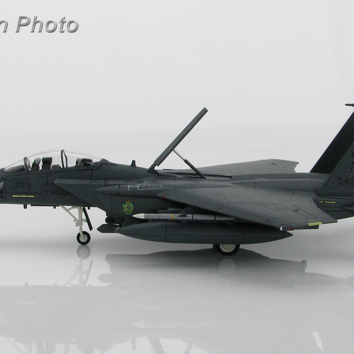 Hobby Master F-15Eストライクイーグル アメリカ空軍 第4戦闘航空団 第335戦闘飛行隊 バグラム基地・アフガニスタン12年  #89-0487 1/7